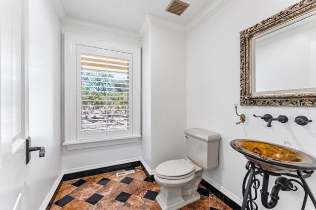 1080 Finley Road, Danville CA: https://media.crmls.org/mediaz/e98083e4-34cd-4bc9-9707-3a290db0407e.jpg