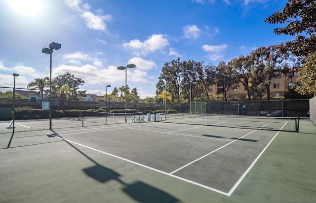 4045 Carmel View Rd, San Diego CA: https://media.crmls.org/mediaz/e9816d21-2dc4-4465-98e9-6b00df1d2551.jpg