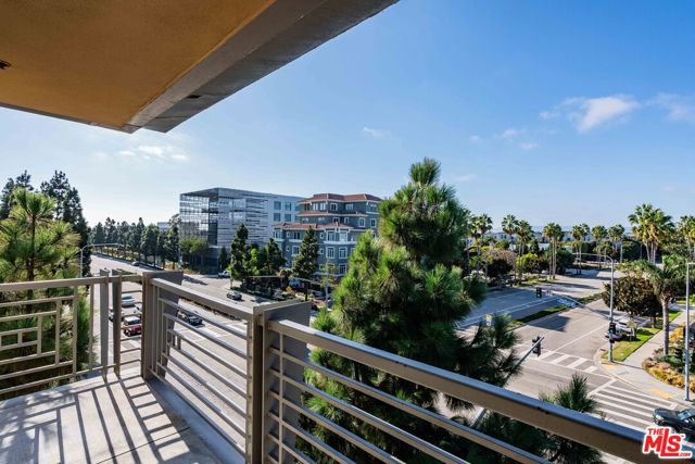 Image 2 for 5831 Seawalk Dr #237, Playa Vista, CA 90094