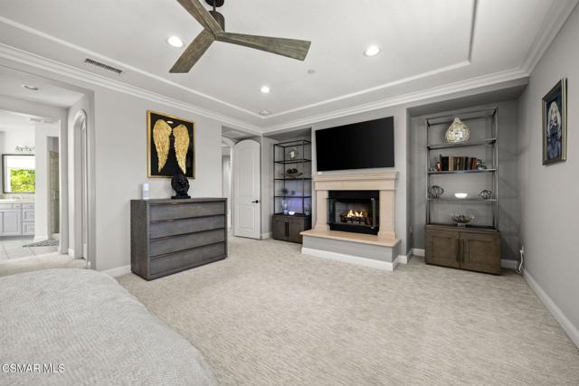 1915 Hazel Nut Court, Agoura Hills CA: https://media.crmls.org/mediaz/e982dd86-8670-428f-bd30-4656ee1cba70.jpg