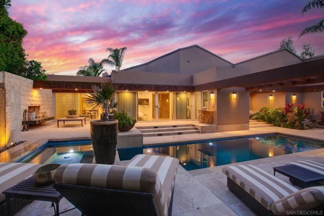 14817 Arroyo Rosita, Rancho Santa Fe CA: https://media.crmls.org/mediaz/e982ee6f-542c-40bb-8e9b-82bc8e65fa1c.jpg
