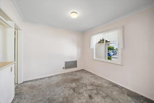 701 Poinsettia Avenue, San Mateo CA: https://media.crmls.org/mediaz/e9831395-b0a1-4324-8fc3-57f95e3a2fb4.jpg