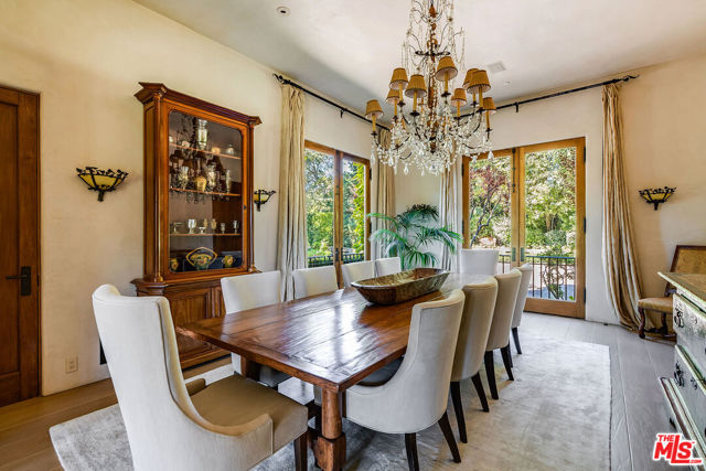 Image 11 of 49 For 1550 Amalfi Drive