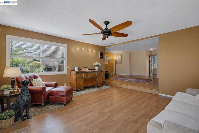 Image 6 of 35 For 1816 Eastern Avenue