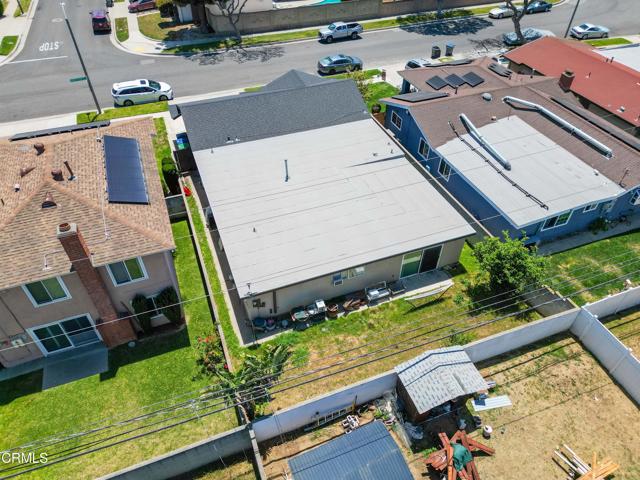 1421 E Abbottson Street, Carson CA: https://media.crmls.org/mediaz/e98523b3-3a6b-4357-b919-fd19bdf6e662.jpg