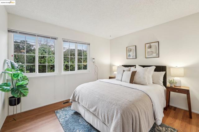 Image 39 of 60 For 5630 Greenridge Rd