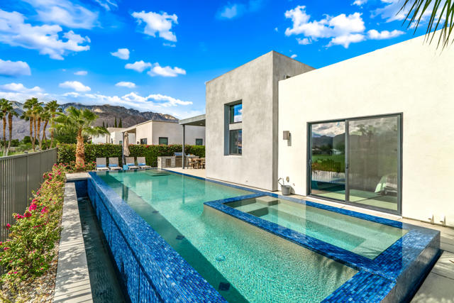 4384 Arcada Street, Palm Springs, CA 92262