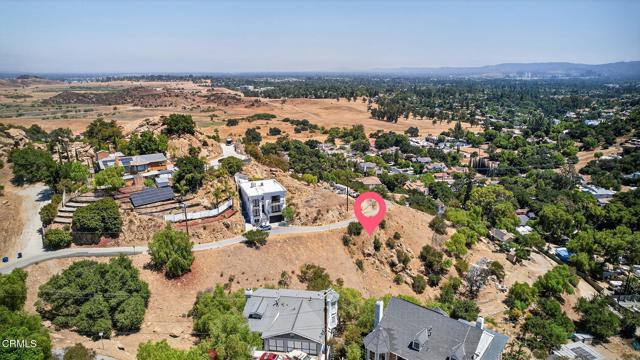 8554 Hillcroft Drive, West Hills CA: https://media.crmls.org/mediaz/e9879ca0-2095-4fa7-b5ce-a57d63d97c7e.jpg