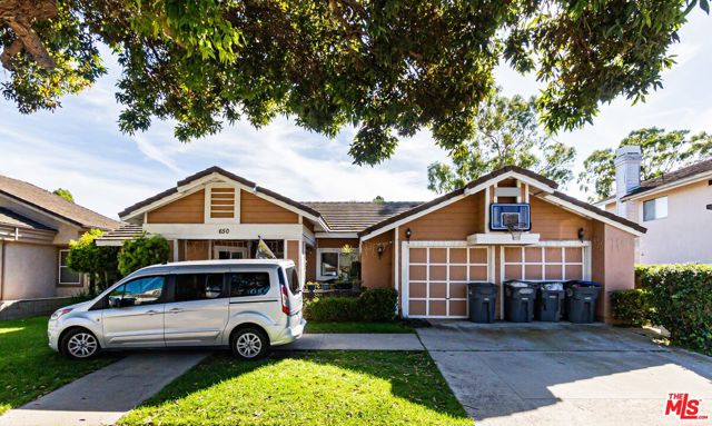 650 Bluebell Place photo 1