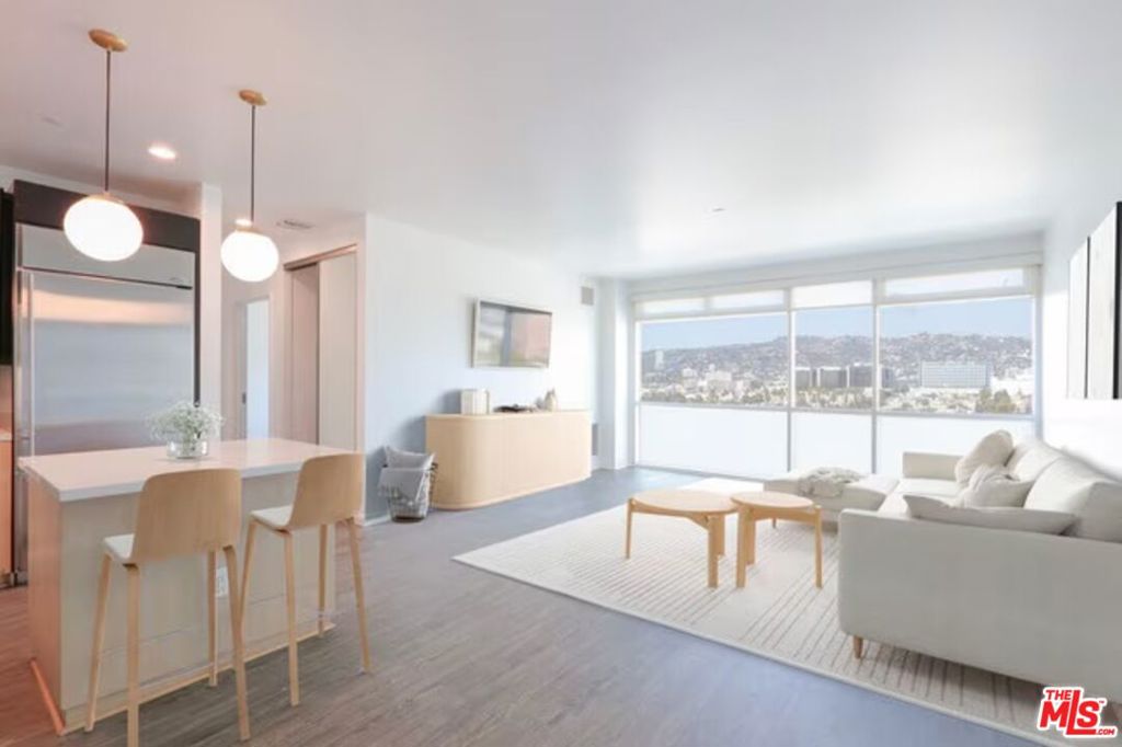 8601 Wilshire Blvd #601