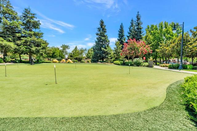 2491 Redbud Way, Manteca CA: https://media.crmls.org/mediaz/e988d526-f8de-4ce6-8ccc-1159648c1f91.jpg