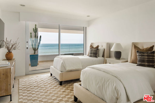 26520 Latigo Shore Drive, Malibu CA: https://media.crmls.org/mediaz/e9898368-e652-435f-b789-d72d60925cd0.jpg