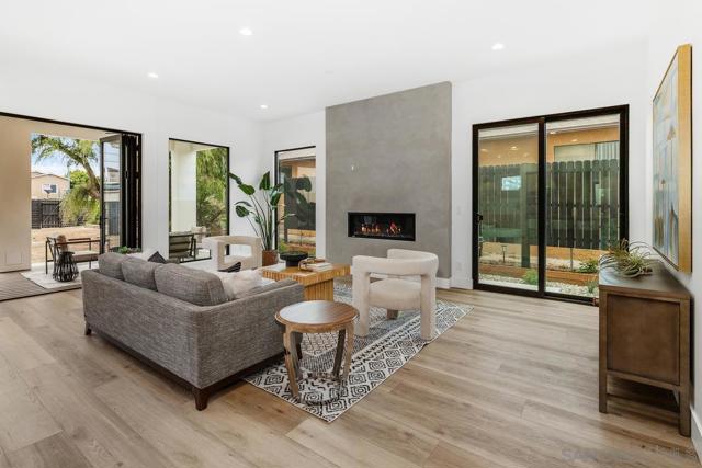 1826 Galveston St, San Diego CA: https://media.crmls.org/mediaz/e98a7d74-eaef-4c9e-a815-5f44cbdc4dd0.jpg