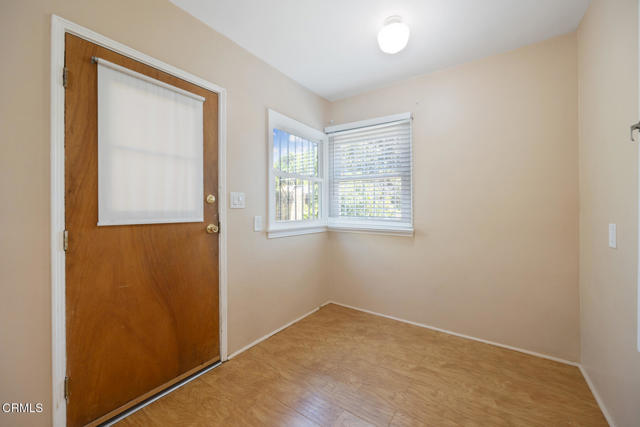 1268 Mentone Avenue, Pasadena CA: https://media.crmls.org/mediaz/e98b53b1-fab8-45dd-8b8c-a8f87bae6ef9.jpg