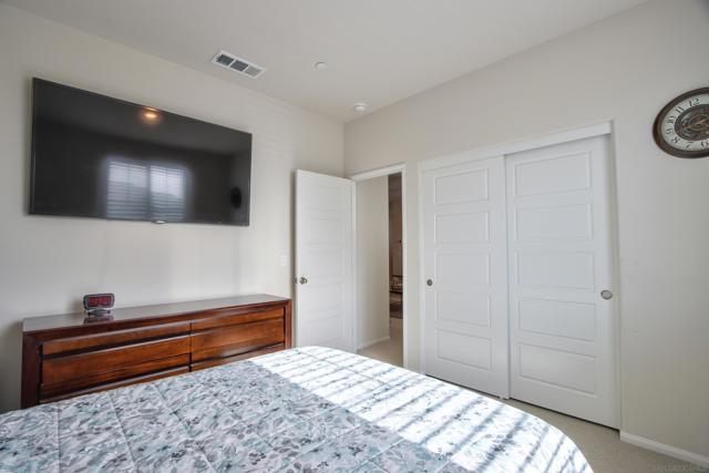 32932 Gelder Cir, Menifee CA: https://media.crmls.org/mediaz/e98b9467-8ac1-44a4-af14-8955eb9371f0.jpg