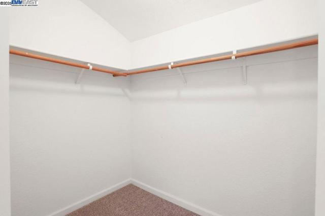 1048 Spring Valley Cmn, Livermore CA: https://media.crmls.org/mediaz/e98ba075-d1d0-4f1a-83a8-20991f2d2687.jpg
