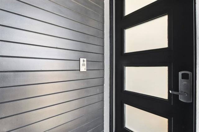 2175 Quesada Avenue, San Francisco CA: https://media.crmls.org/mediaz/e98c0f39-a641-473d-923b-d15d09a4590c.jpg
