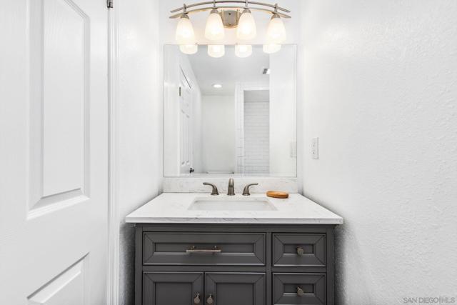 12216 Riesling Ct, San Diego CA: https://media.crmls.org/mediaz/e98c600d-37d8-4330-b7cb-4ea2e6d466f5.jpg