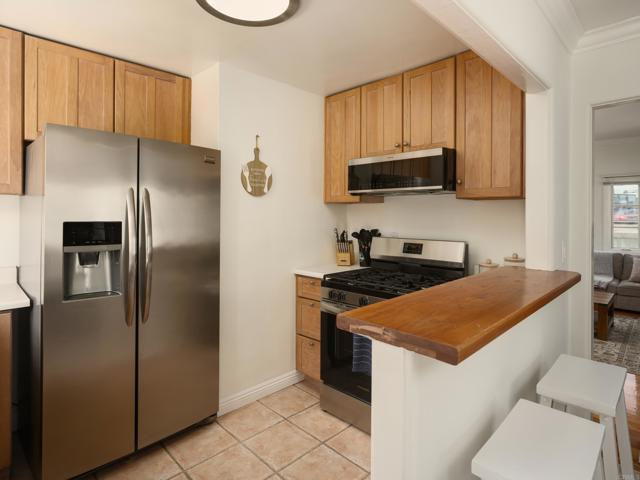 Detail Gallery Image 34 of 50 For 1303 15 Cave St, La Jolla,  CA 92037 - 8 Beds | 5 Baths