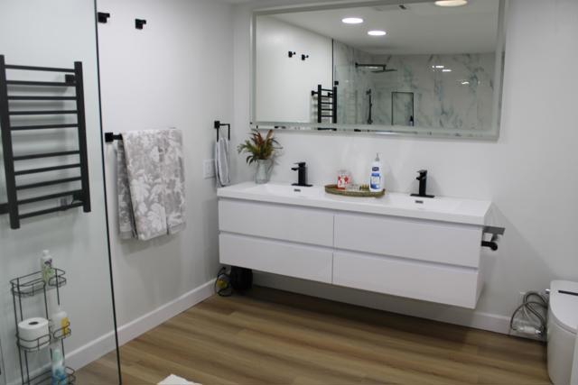 55 Camisa Lane, Palm Desert CA: https://media.crmls.org/mediaz/e98d46ea-23c4-46db-9166-7f379eda37bb.jpg