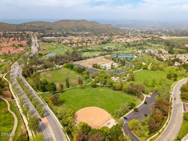 570 Shadow Lane, Simi Valley CA: https://media.crmls.org/mediaz/e98ee1a5-c776-4f6f-b739-edf15c22c7e9.jpg