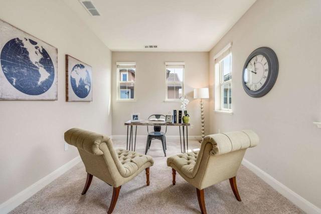 1573 Hidden Creek Lane, Milpitas CA: https://media.crmls.org/mediaz/e98f259a-9117-4ece-a014-6616e0150bfc.jpg