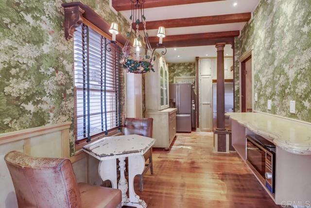 Detail Gallery Image 18 of 73 For 3014 Xenophon St, Point Loma,  CA 92106 - 5 Beds | 3 Baths