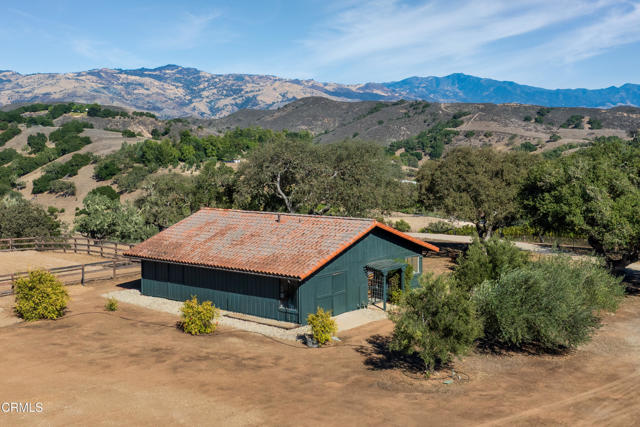 Detail Gallery Image 41 of 51 For 3001 Long Valley Rd, Santa Ynez,  CA 93460 - 6 Beds | 6/2 Baths