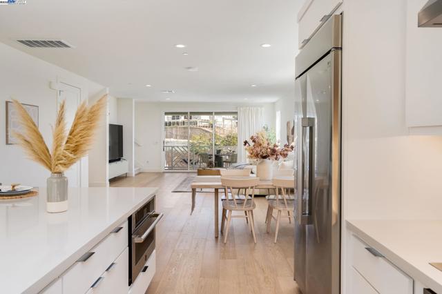 1002 Mary Beth Ter, San Ramon CA: https://media.crmls.org/mediaz/e994a36d-8089-45c5-baa3-e30655c5cb3d.jpg