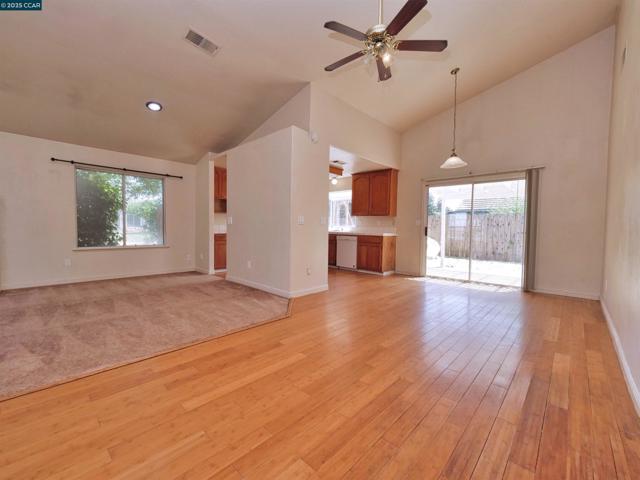 4300 Cannington Lane, Salida CA: https://media.crmls.org/mediaz/e9953f0d-f095-4474-9ef2-0d31c23ad177.jpg
