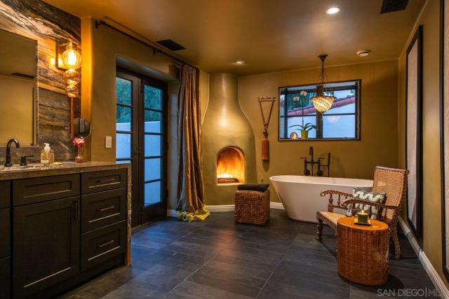 Image 38 of 48 For 6977 Las Colinas