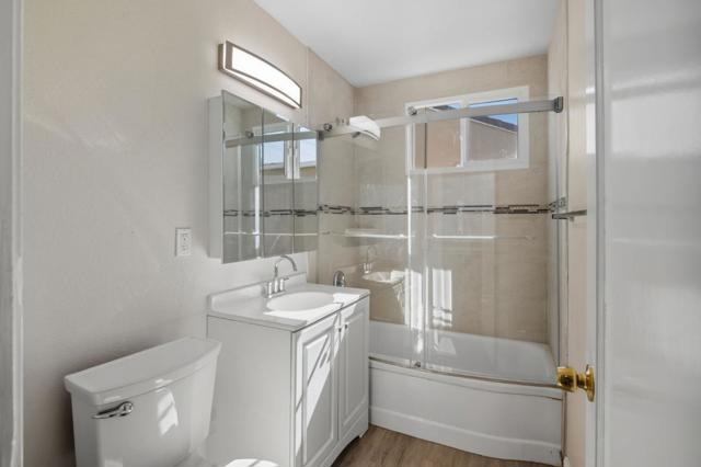 957 Oakwood Avenue, Vallejo CA: https://media.crmls.org/mediaz/e997aa2e-ab84-48df-bb5b-4560b37e9d71.jpg