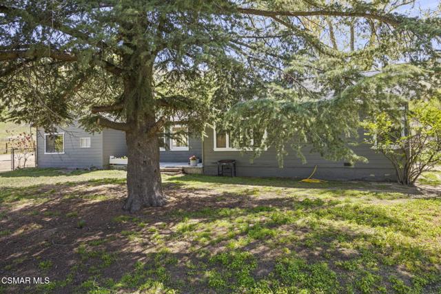 2837 Clear Canyon Road, Lebec CA: https://media.crmls.org/mediaz/e997e165-3774-403a-af2d-0ae37aaf5503.jpg
