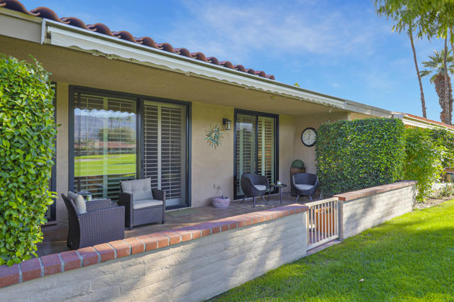 35 La Ronda Drive, Rancho Mirage, CA 92270
