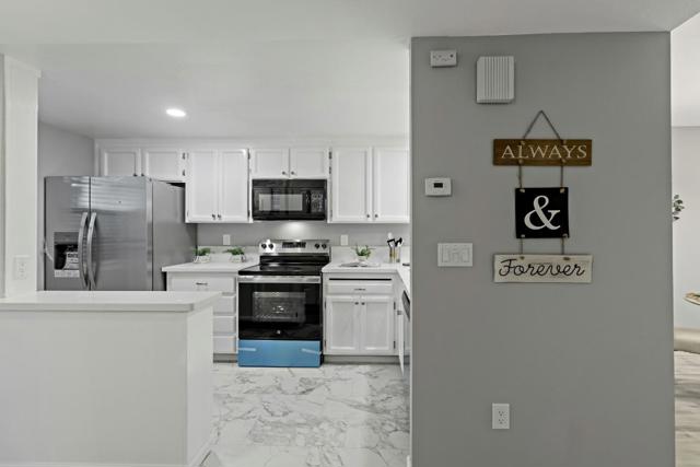 340 W Sunnyoaks Avenue, Campbell CA: https://media.crmls.org/mediaz/e9983b44-61b9-4f95-8830-a7a384c2fc27.jpg
