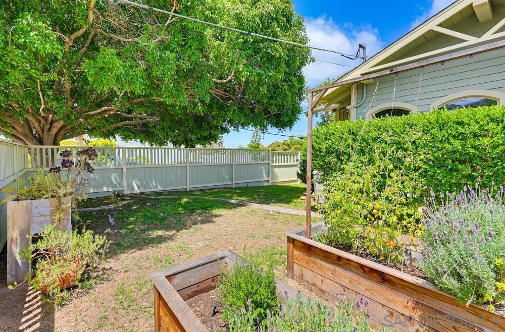 1353 Edgemont - photo 5