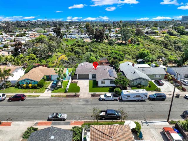 5403 Via Carancho, San Diego CA: https://media.crmls.org/mediaz/e999f8d1-e4e6-45cc-95fb-a6bc7c885f7e.jpg