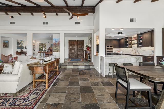 600 S La Mirada Road, Palm Springs CA: https://media.crmls.org/mediaz/e99b1078-04f4-46f3-bc30-6121fa540cfb.jpg