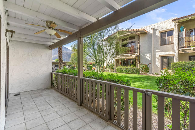 1050 E Ramon Road, Palm Springs CA: https://media.crmls.org/mediaz/e99b9e43-2546-4215-8e7d-261892a1ef55.jpg