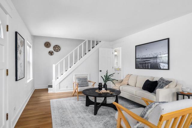 900 35th Avenue, Santa Cruz CA: https://media.crmls.org/mediaz/e99c781a-2684-4715-b929-e6ac98dd3047.jpg