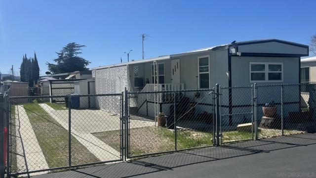 1490 6th Street, Beaumont, California 92223, 2 Bedrooms Bedrooms, ,1 BathroomBathrooms,Residential,For Sale,6th Street,250021102SD