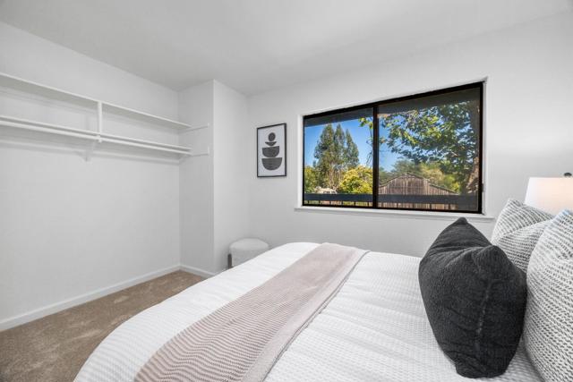 2834 Casa De Vida Drive, Aptos CA: https://media.crmls.org/mediaz/e99ddf82-e82f-43c6-869c-259eff7433a2.jpg