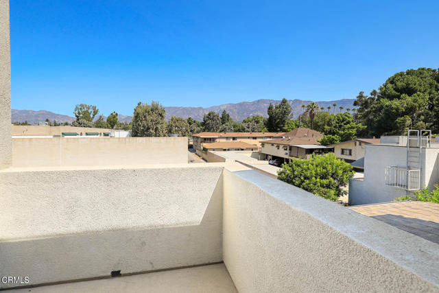 Detail Gallery Image 19 of 21 For 834 N Fair Oaks Ave #108,  Pasadena,  CA  - 3 Beds | 2/1 Baths