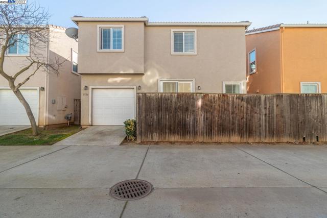 1526 Cat Tail Dr, Stockton CA: https://media.crmls.org/mediaz/e99e8a21-d777-4d69-9d14-eaa10743947a.jpg