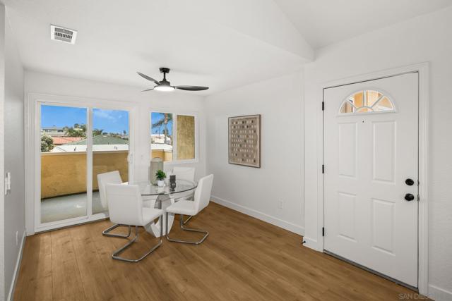 Image 11 of 50 For 152 Evergreen Ave.  4