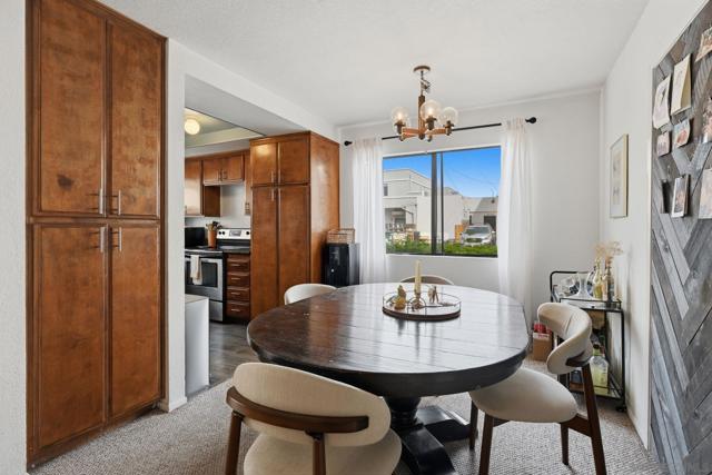 Image 28 of 45 For 1460 Hornblend