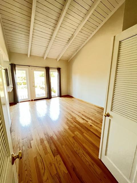 2066 Touraine Lane, Half Moon Bay CA: https://media.crmls.org/mediaz/e9a035f9-593b-4ba6-8d80-afdc13adb42a.jpg