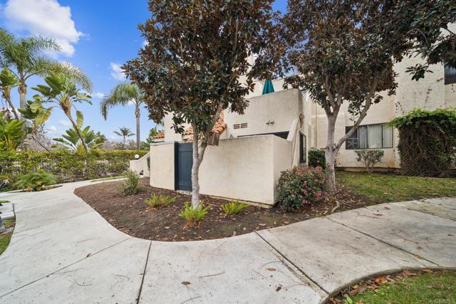 Home for Sale in Vista