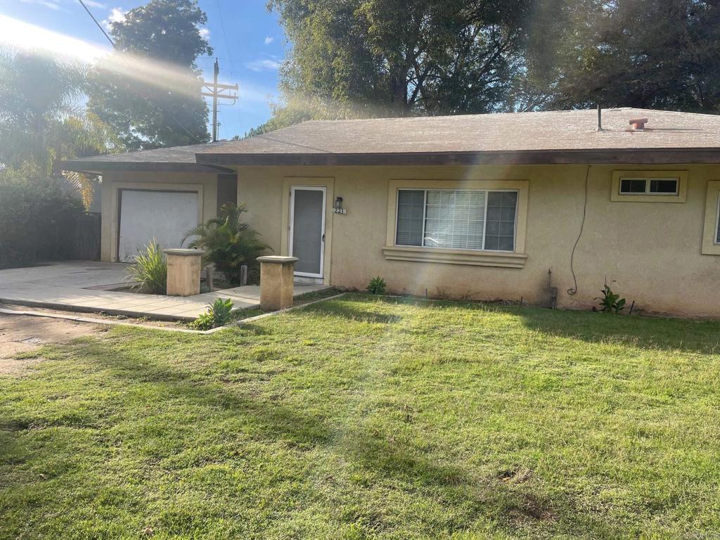 E9A1041D Edb6 4163 A291 96E9E1Dfb3A4 223 Vista Glen Lane, Vista, Ca 92084 &Lt;Span Style='BackgroundColor:transparent;Padding:0Px;'&Gt; &Lt;Small&Gt; &Lt;I&Gt; &Lt;/I&Gt; &Lt;/Small&Gt;&Lt;/Span&Gt;