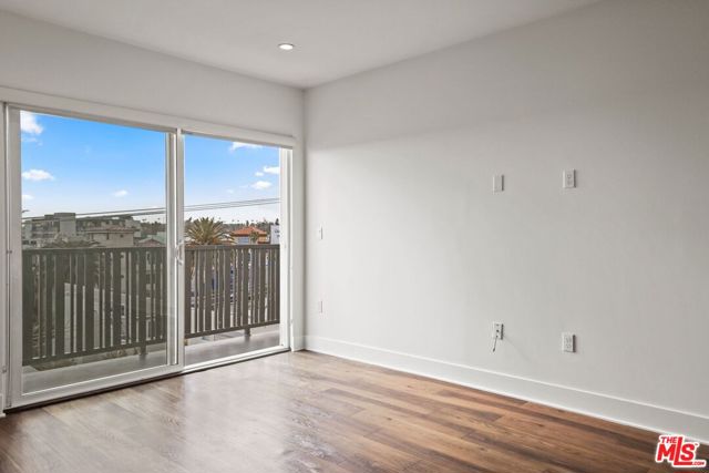 1233 Westgate, Los Angeles CA: https://media.crmls.org/mediaz/e9a10782-bc4f-4b74-ad63-9092dea603f7.jpg